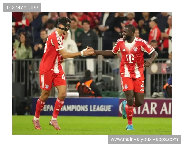 拜仁球员技术细腻，对抗冷静，拜仁队内